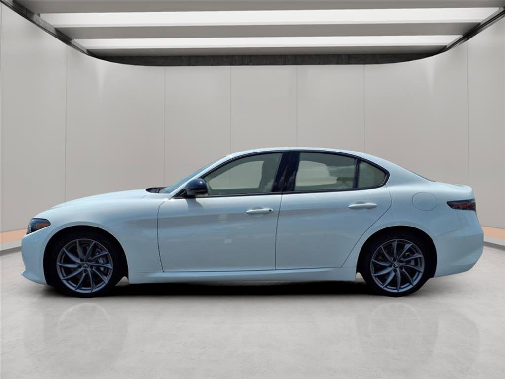 New 2025 Alfa Romeo Giulia image 4