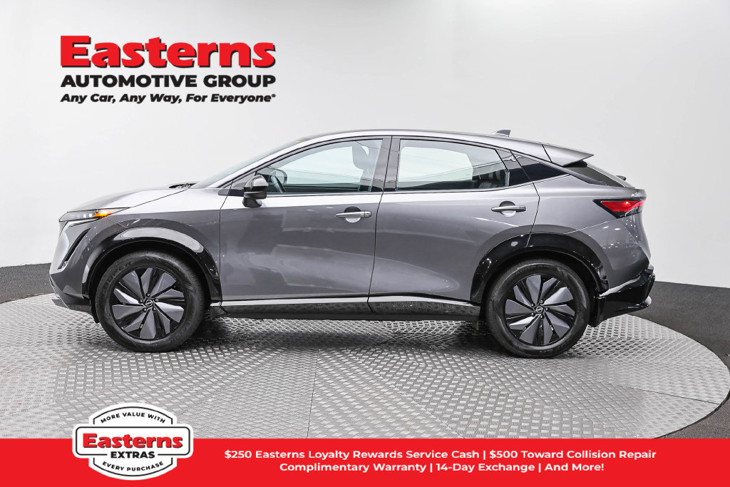 Used 2023 Nissan Ariya AWD image 39
