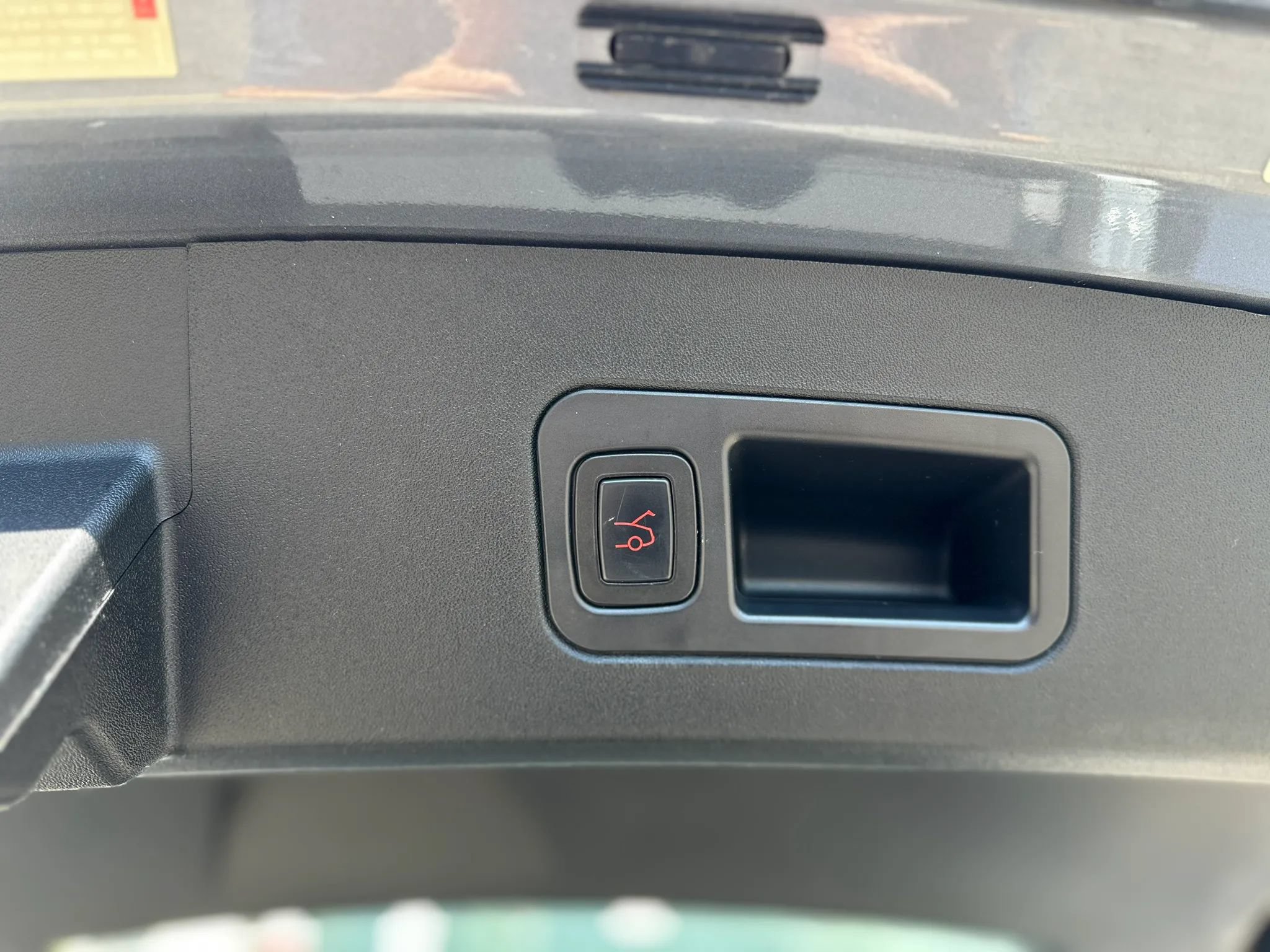Used 2014 Tesla Model S P85 RWD image 36