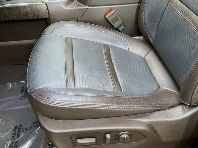 Used 2023 GMC Sierra 3500 Denali w/ Denali Ultimate Package image 22