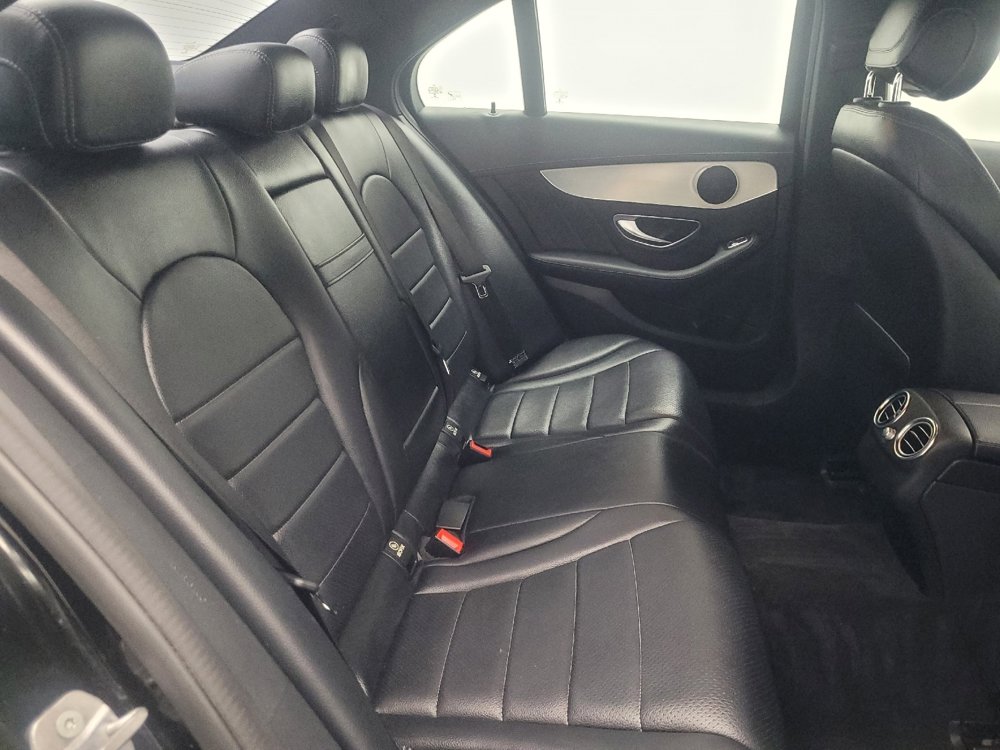 Used 2016 Mercedes-Benz C 300 4MATIC Sedan w/ Sport Package image 19