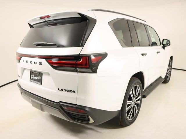New 2026 Lexus LX 700h Luxury image 4