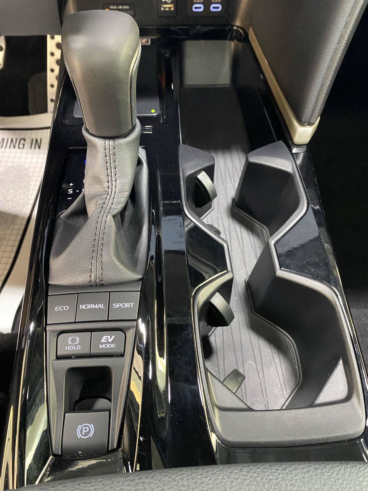 Certified 2025 Toyota Camry XSE FWD image 31