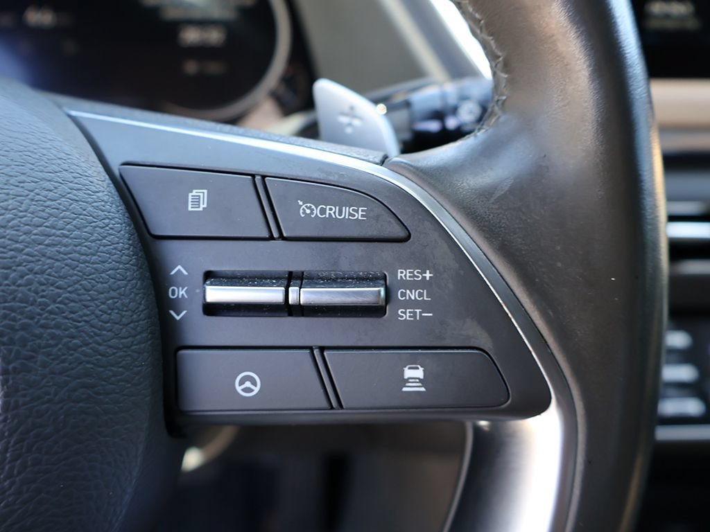 Used 2023 Hyundai Sonata Limited w/ Cargo Package FWD image 44