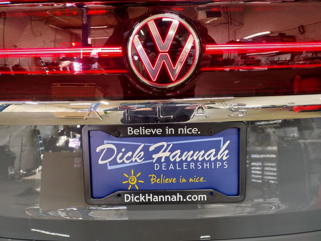 New 2026 Volkswagen Atlas SE image 16
