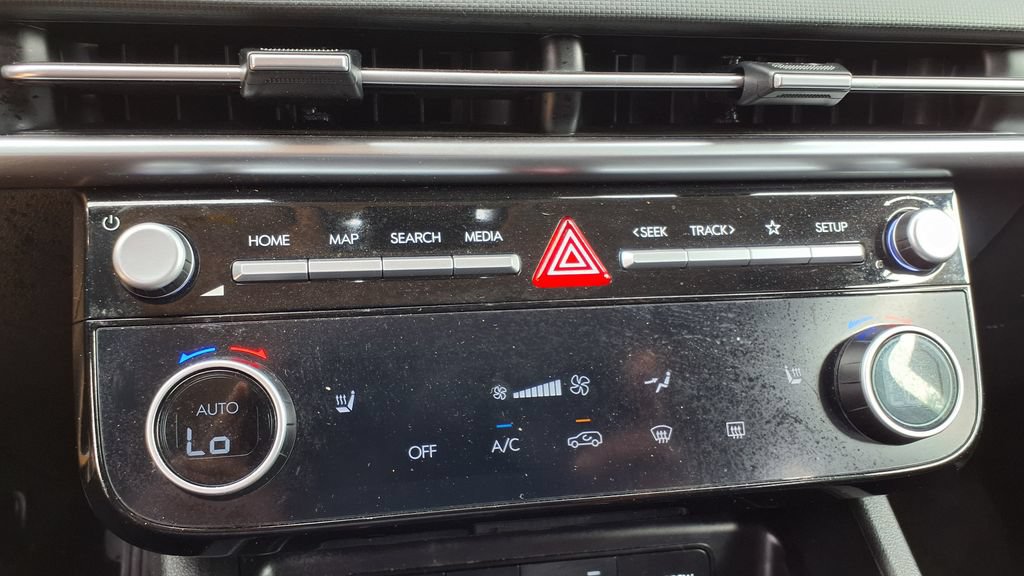 Used 2025 Hyundai Tucson SEL AWD/4WD image 21