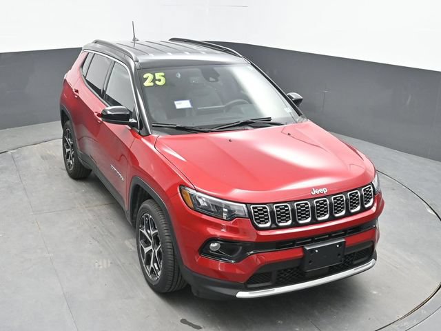 Used 2025 Jeep Compass Limited AWD/4WD image 25
