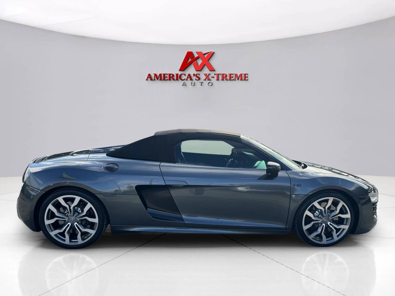 Used 2014 Audi R8 V10 AWD/4WD image 7