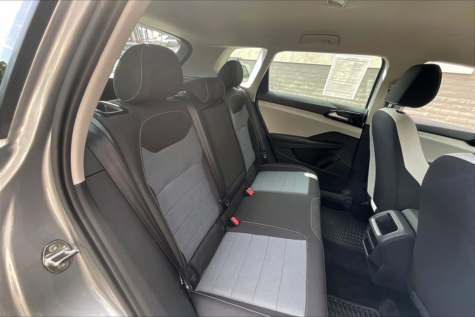 Certified 2025 Volkswagen Taos S FWD image 26