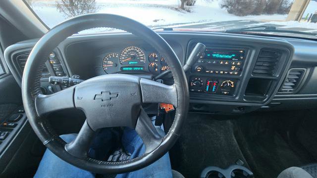 Used 2003 Chevrolet Avalanche 4x4 w/ Suspension Package, Off-Road image 20