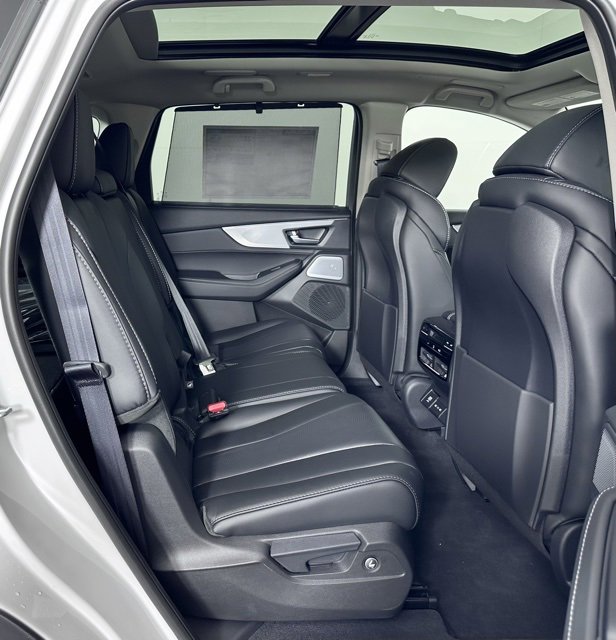 Used 2026 Acura MDX w/ Technology Package image 29