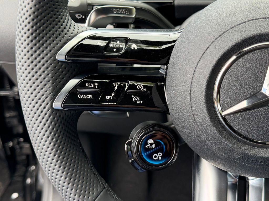 New 2026 Mercedes-Benz GLA 35 AMG 4MATIC image 23