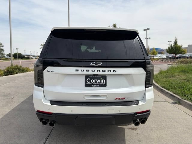 Used 2025 Chevrolet Suburban RST w/ Comfort Package AWD/4WD image 8