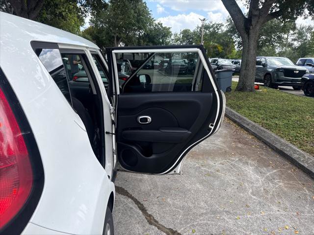 Used 2014 Kia Soul + w/ Eco Package FWD image 26