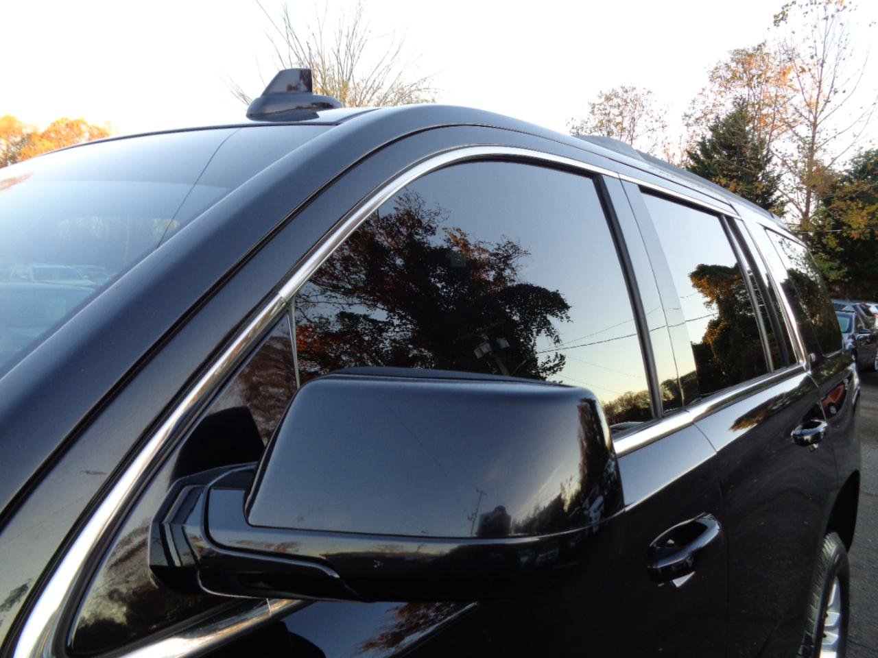 Used 2019 Chevrolet Tahoe LT image 10