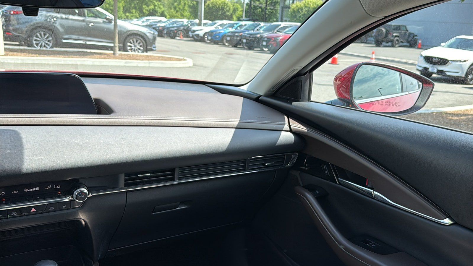 Used 2023 MAZDA CX-30 AWD 2.5 S w/ Premium Package image 23
