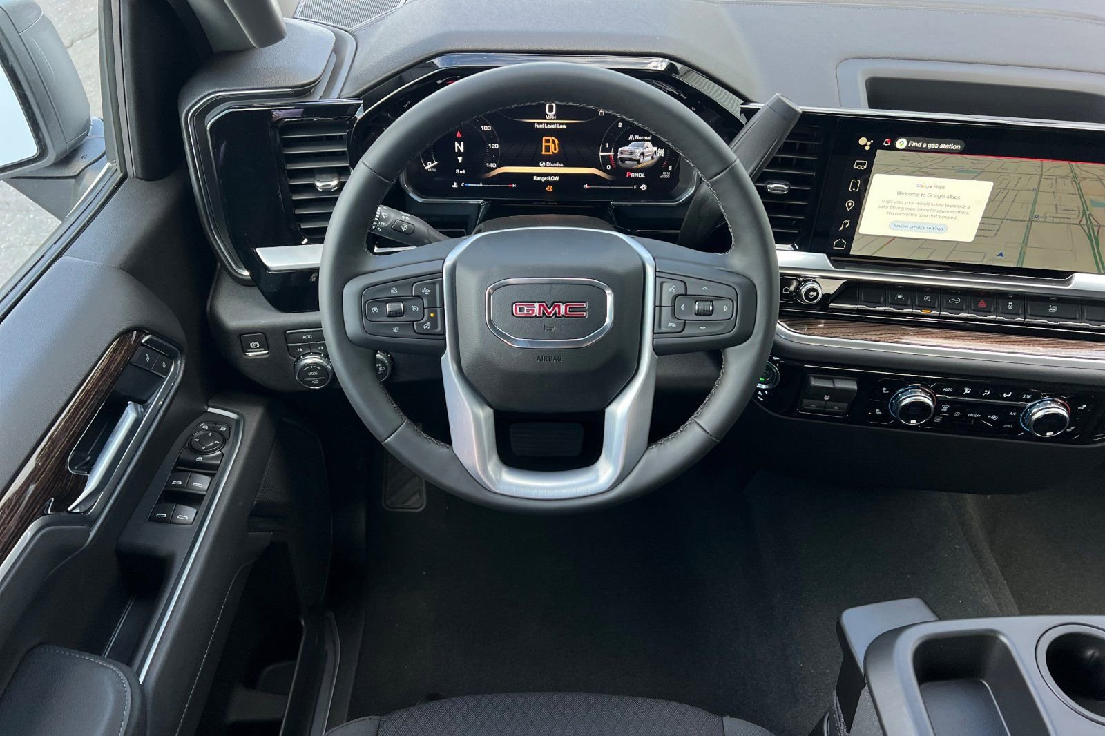 New 2026 GMC Sierra 1500 Elevation image 13