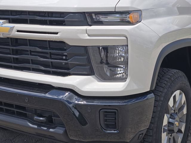New 2026 Chevrolet Silverado 2500 Custom w/ Custom Value Package AWD/4WD image 6