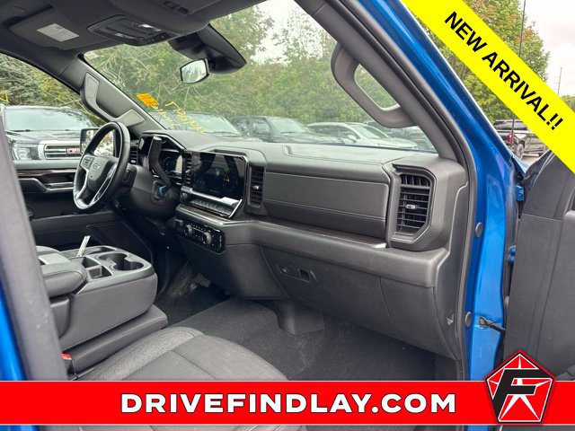 Used 2024 Chevrolet Silverado 1500 RST w/ Z71 Off-Road Package AWD/4WD image 8