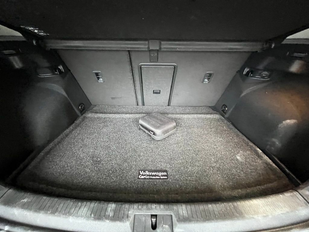 Used 2019 Volkswagen Golf SE w/ Driver Assistance Package image 28