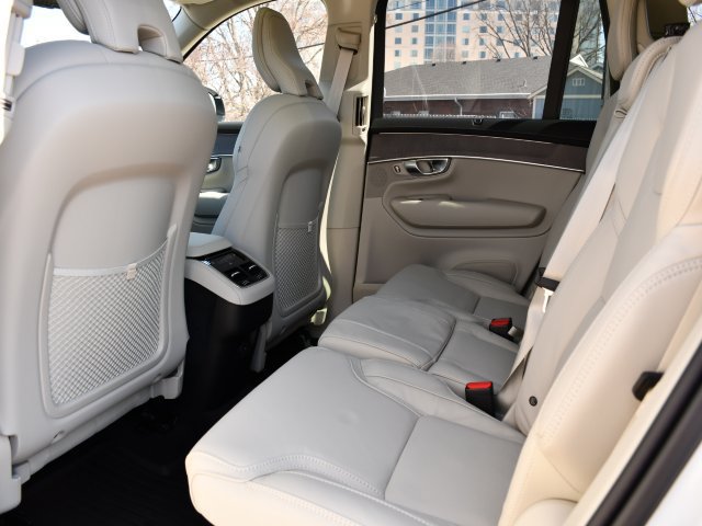 New 2026 Volvo XC90 B6 Ultra w/ Protection Package Premier AWD/4WD image 15
