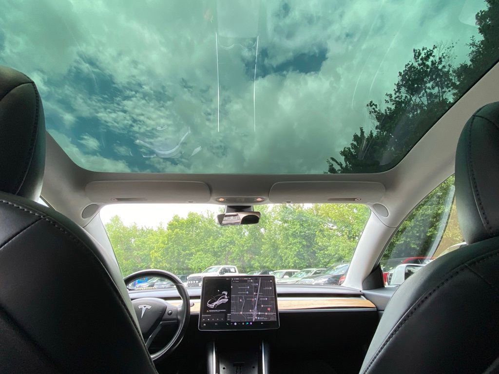 Used 2019 Tesla Model 3 Standard Range RWD image 27