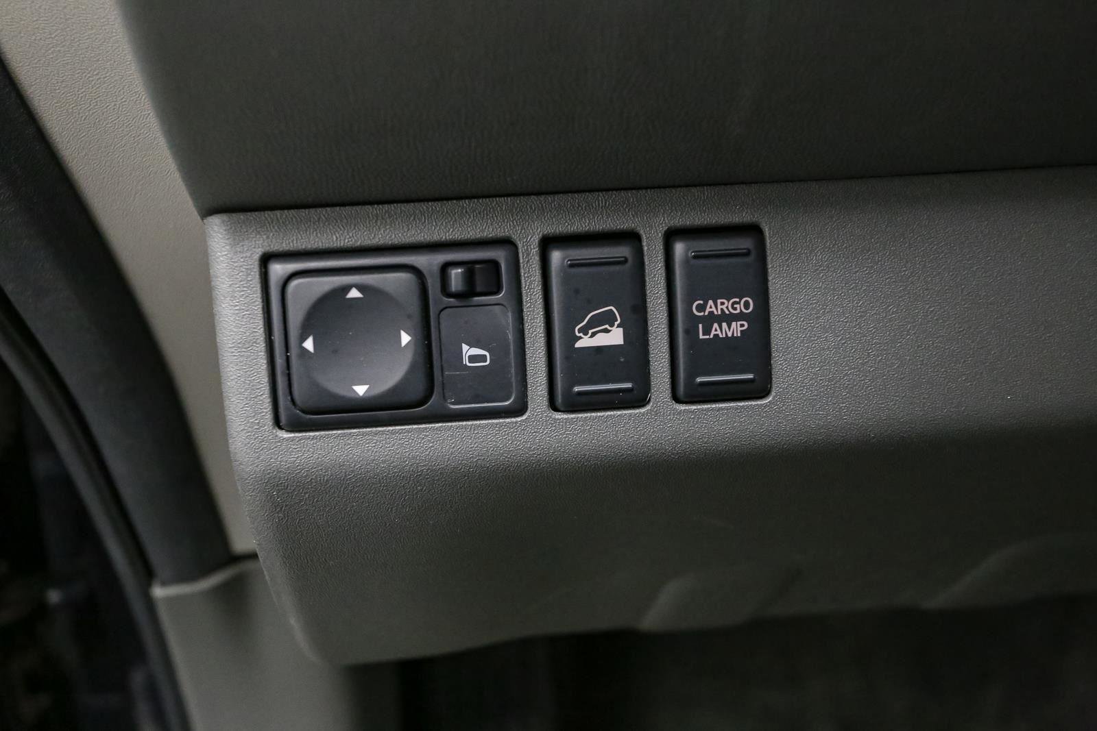 Used 2015 Nissan Frontier SV w/ SV Value Truck Package AWD/4WD image 36