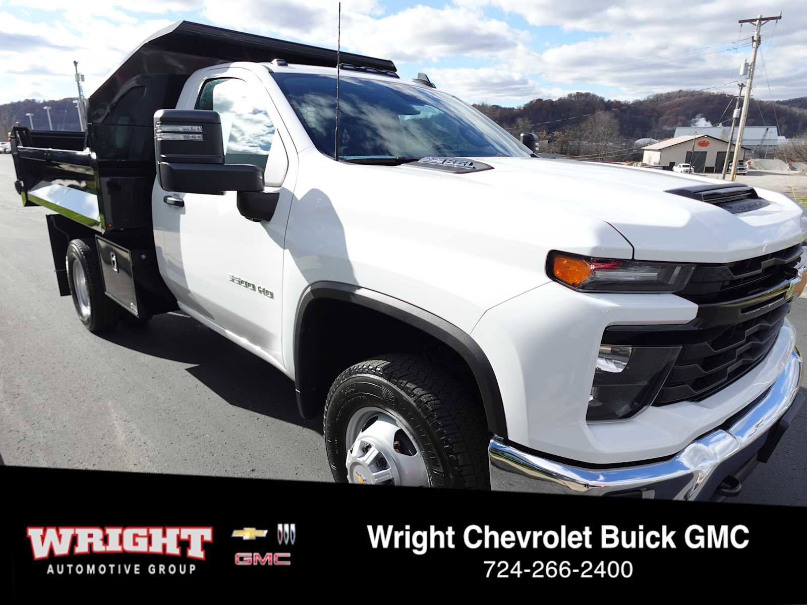 Used 2025 Chevrolet Silverado 3500 W/T w/ WT Convenience Package AWD/4WD image 1