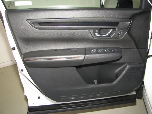 Certified 2025 Honda CR-V Sport-L image 33