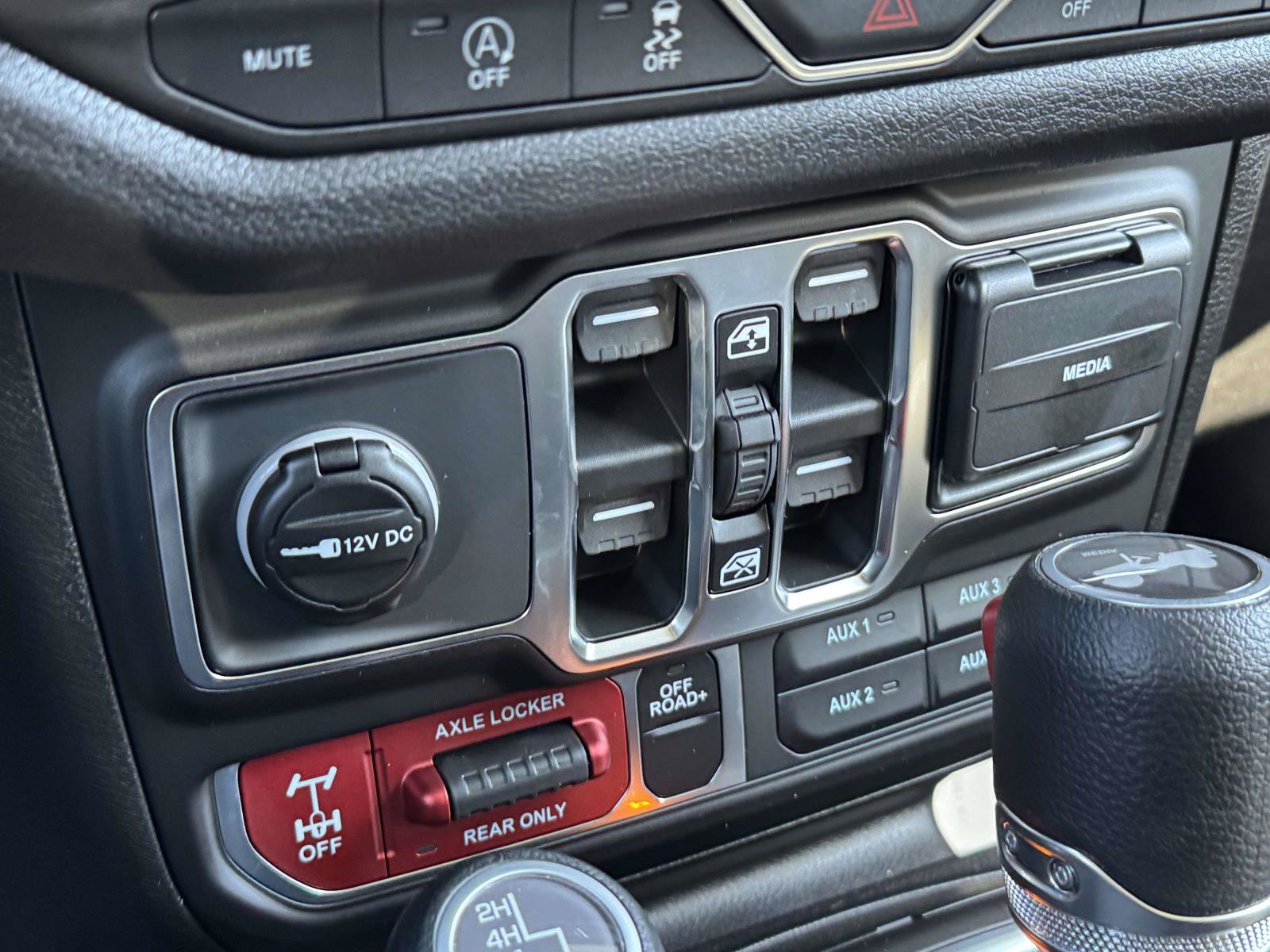 New 2026 Jeep Wrangler Unlimited Sport AWD/4WD image 14