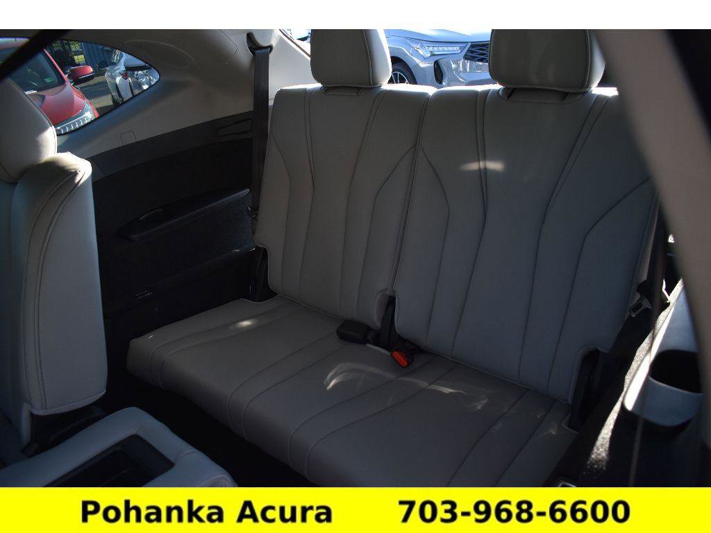 Used 2026 Acura MDX w/ Technology Package image 17