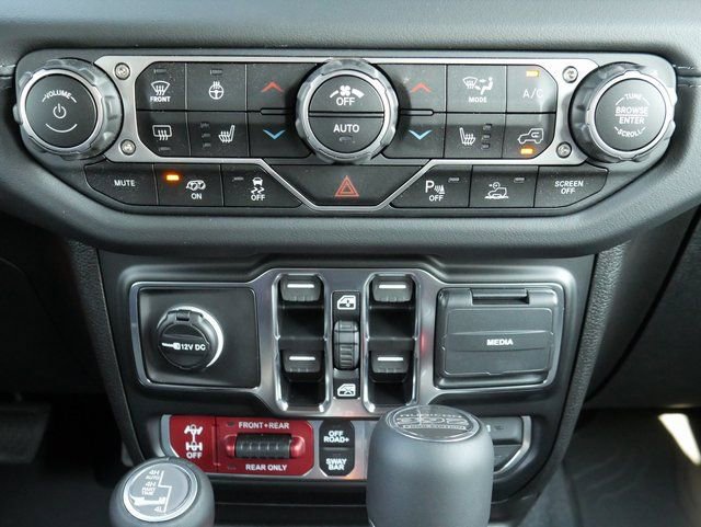 New 2025 Jeep Wrangler Unlimited Rubicon 392 image 25