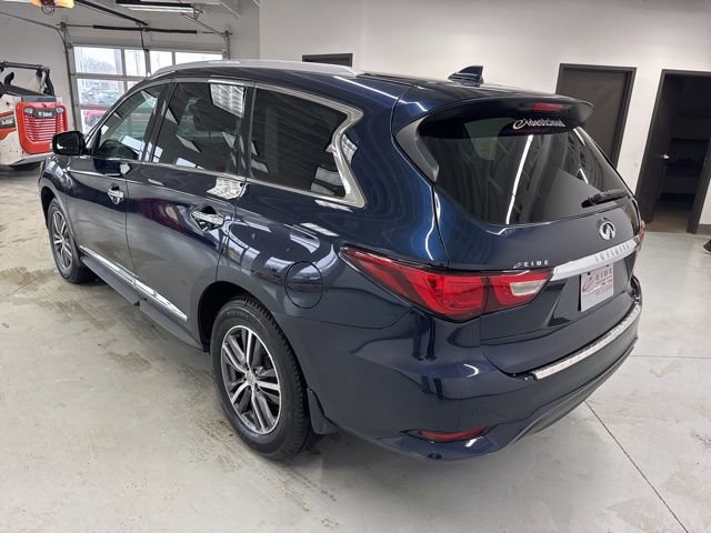 Used 2017 INFINITI QX60 AWD w/ Premium Plus Package image 8