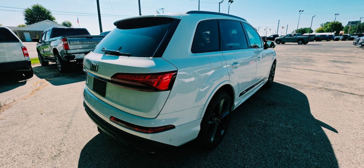 Used 2025 Audi Q7 3.0T Prestige AWD/4WD image 4