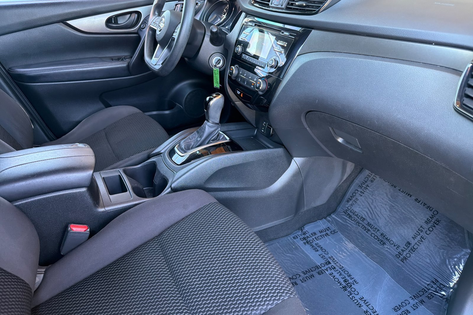 Used 2018 Nissan Rogue Sport S w/ S Appearance Package FWD image 18