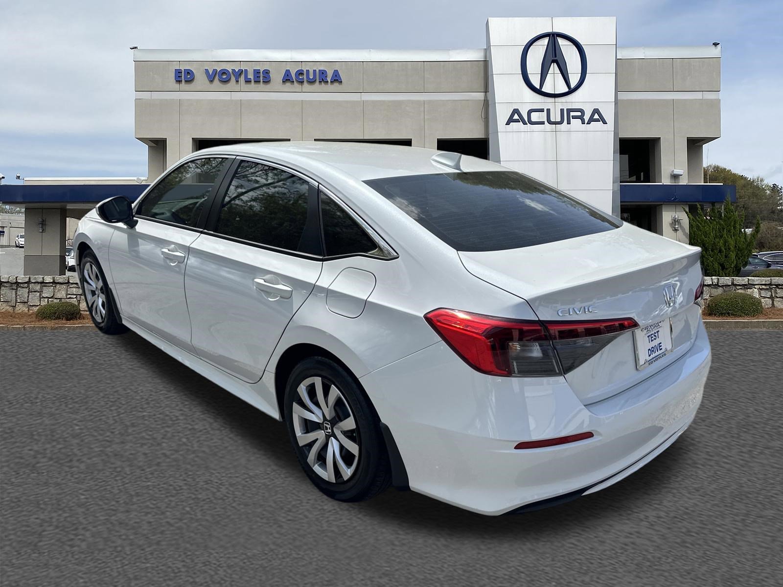 Used 2023 Honda Civic LX image 7