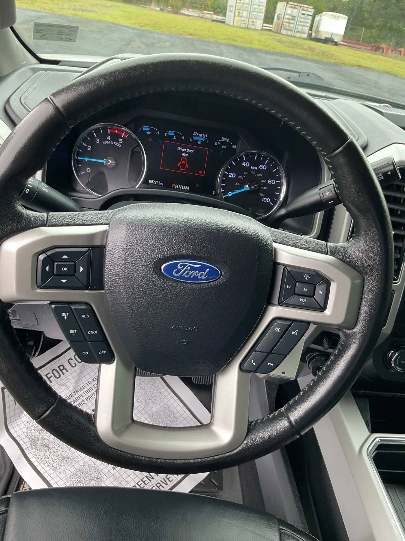 Used 2020 Ford F250 Lariat w/ Lariat Value Package image 28