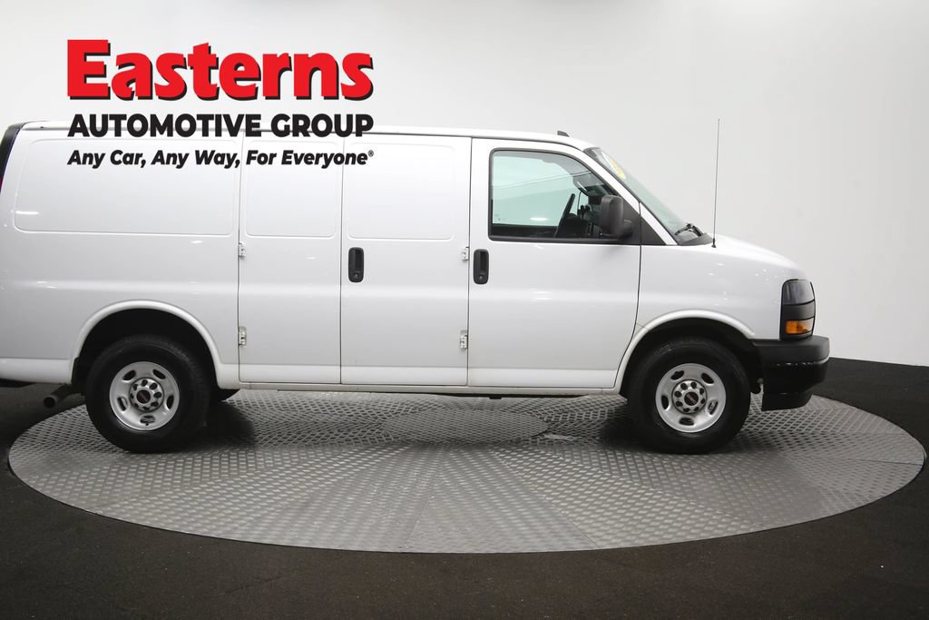 Used 2020 GMC Savana 3500 w/ Driver Convenience Package RWD image 45