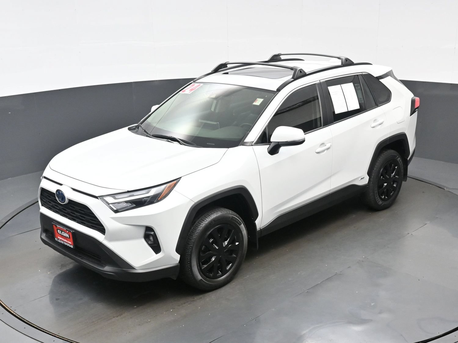 Used 2024 Toyota RAV4 XLE Premium AWD/4WD image 36