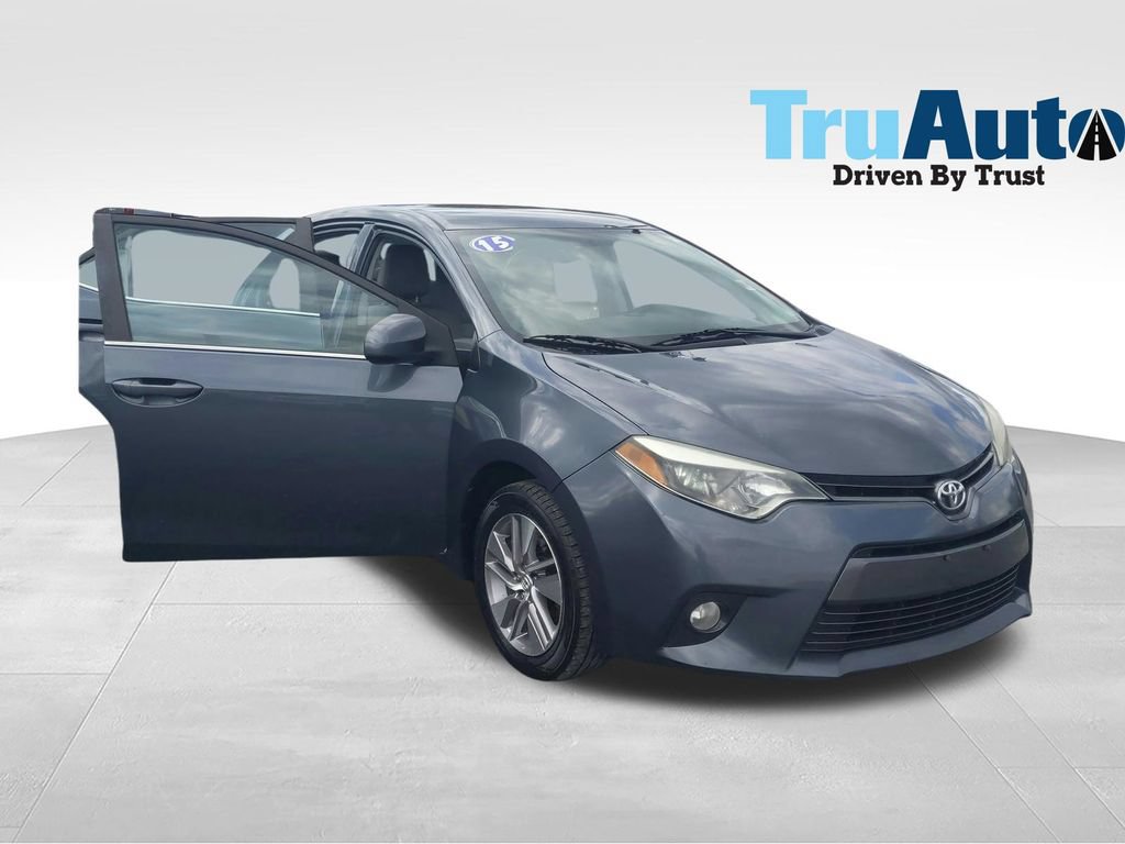 Used 2015 Toyota Corolla LE FWD image 8