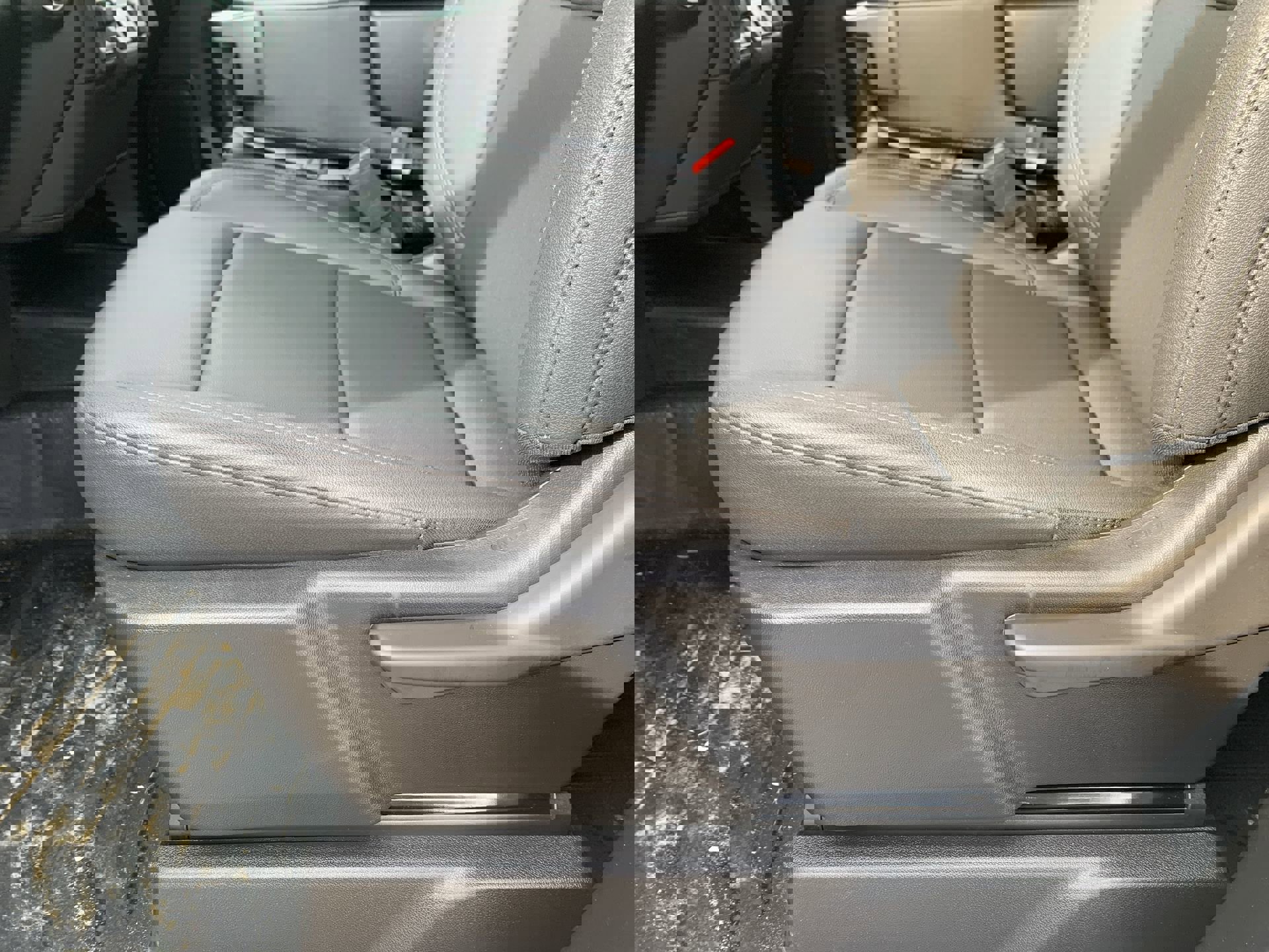 New 2025 GMC Sierra 2500 Pro w/ Convenience Package image 5