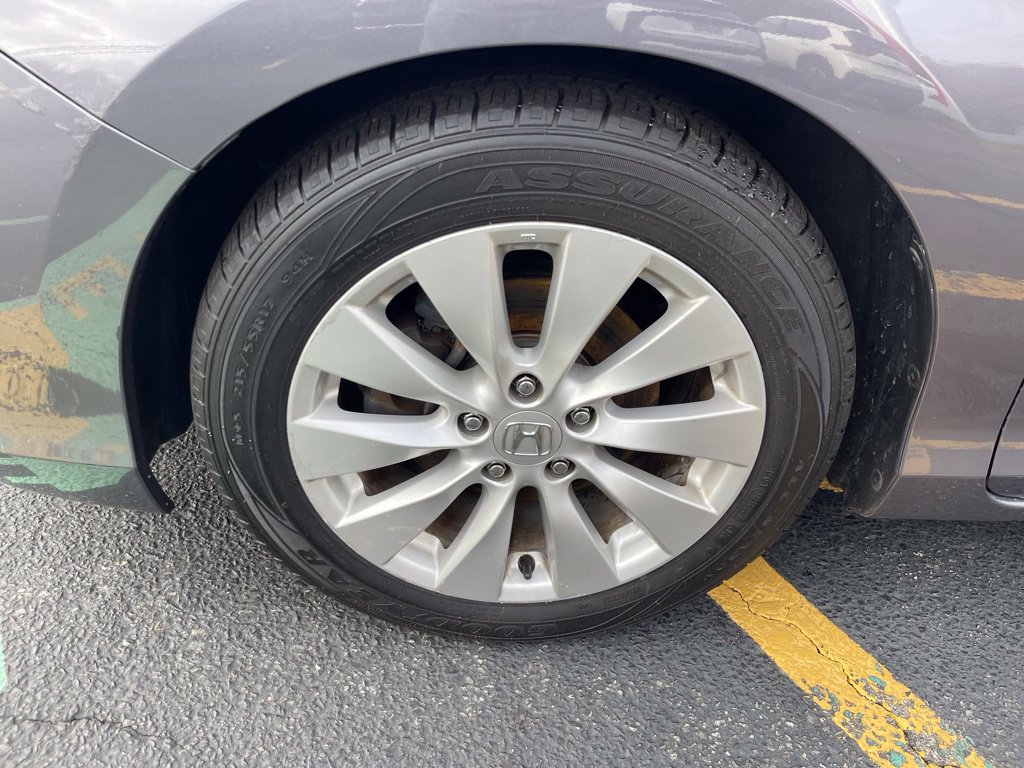 Used 2015 Honda Accord EX image 26