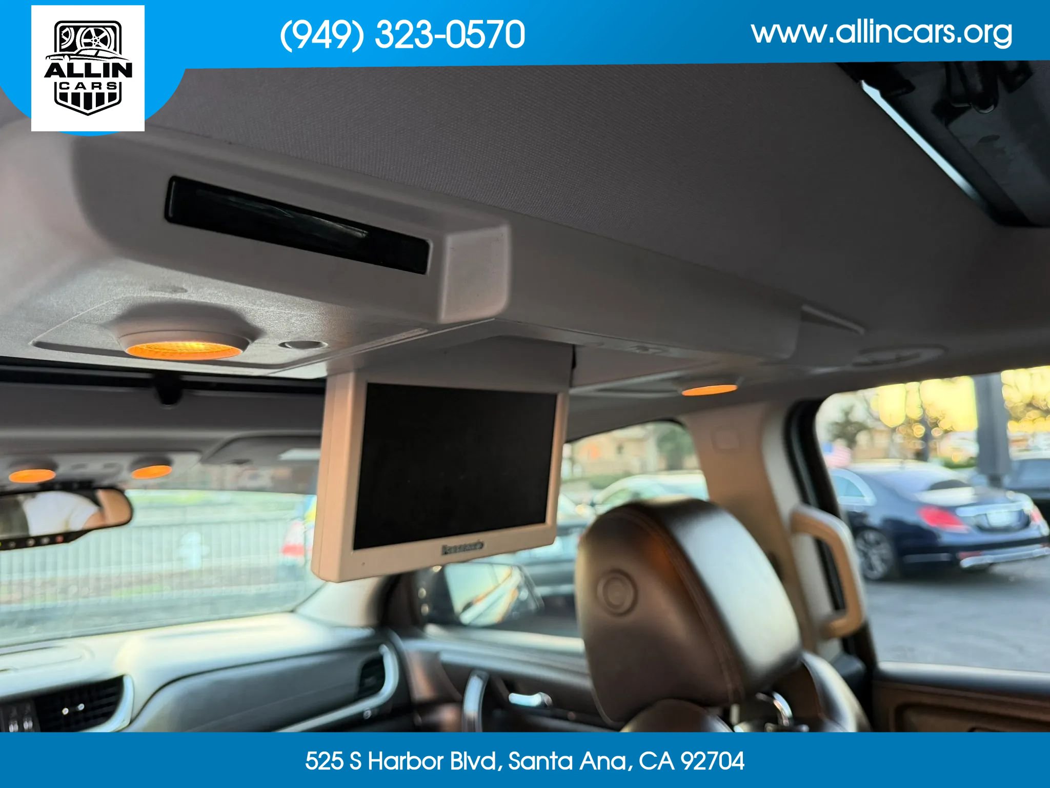 Used 2016 Chevrolet Traverse LTZ w/ LPO, 'HIT The Road' Package FWD image 16