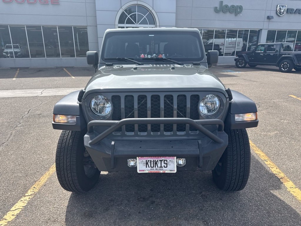 Used 2021 Jeep Gladiator Sport AWD/4WD image 2