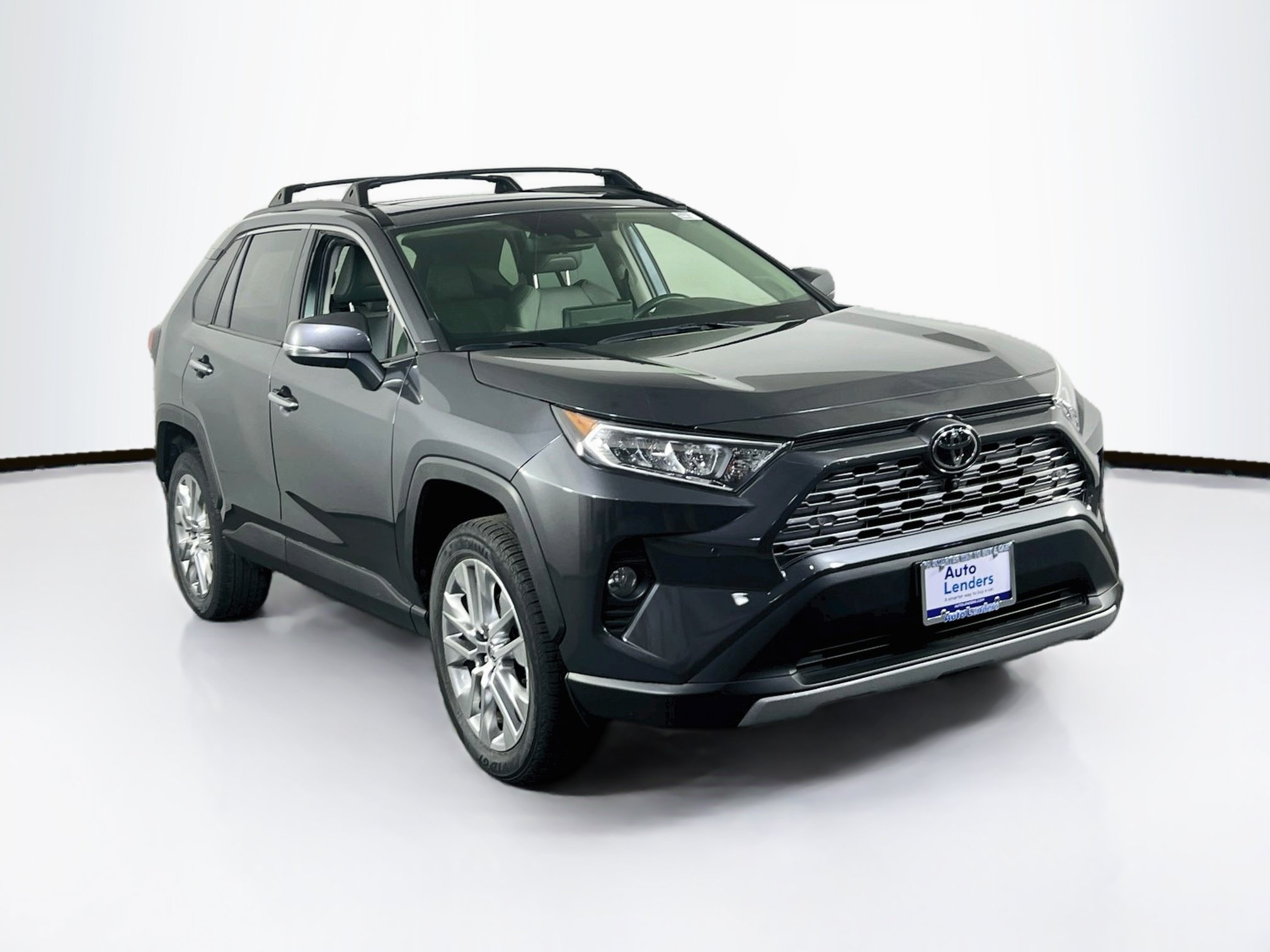Used 2020 Toyota RAV4 Limited AWD/4WD image 3