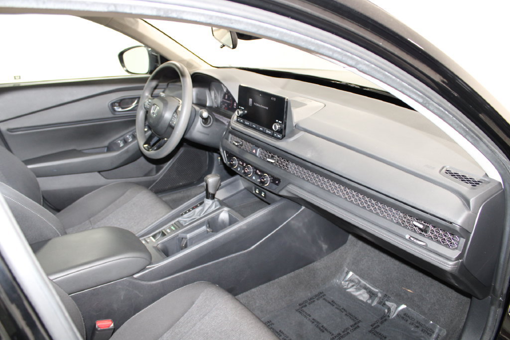 Used 2025 Honda Accord SE image 25