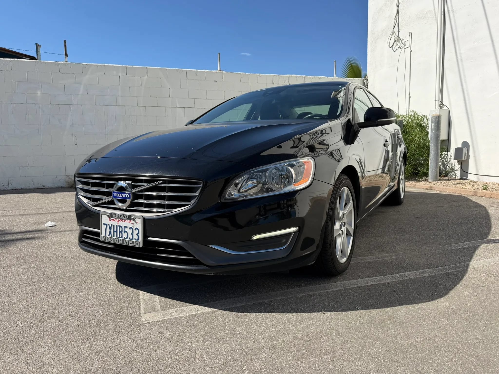 Used 2014 Volvo S60 T5 FWD image 2