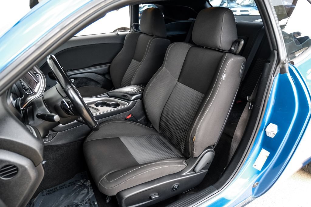 Used 2021 Dodge Challenger R/T w/ Blacktop Package RWD image 29