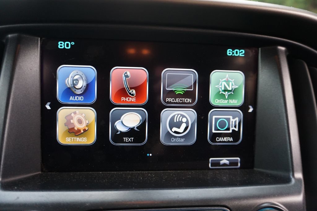 Used 2018 Chevrolet Colorado Z71 AWD/4WD image 9