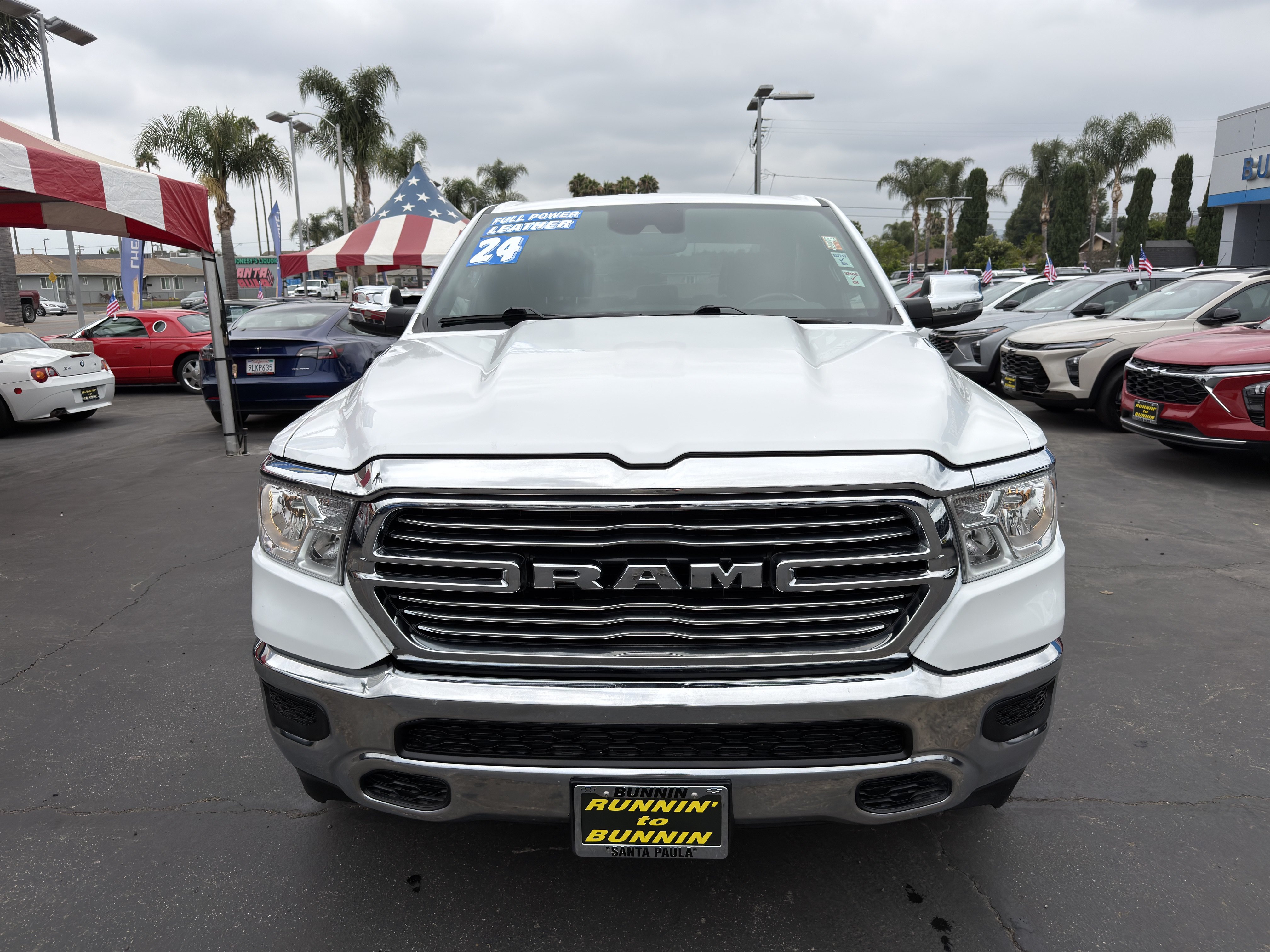 Used 2024 RAM 1500 Laramie AWD/4WD image 3
